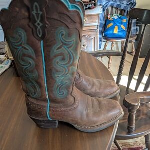 Justin Boots Brown Leather Western Heeled Boots with Teal Stitching